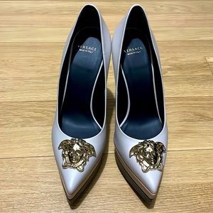 Versace double pumps